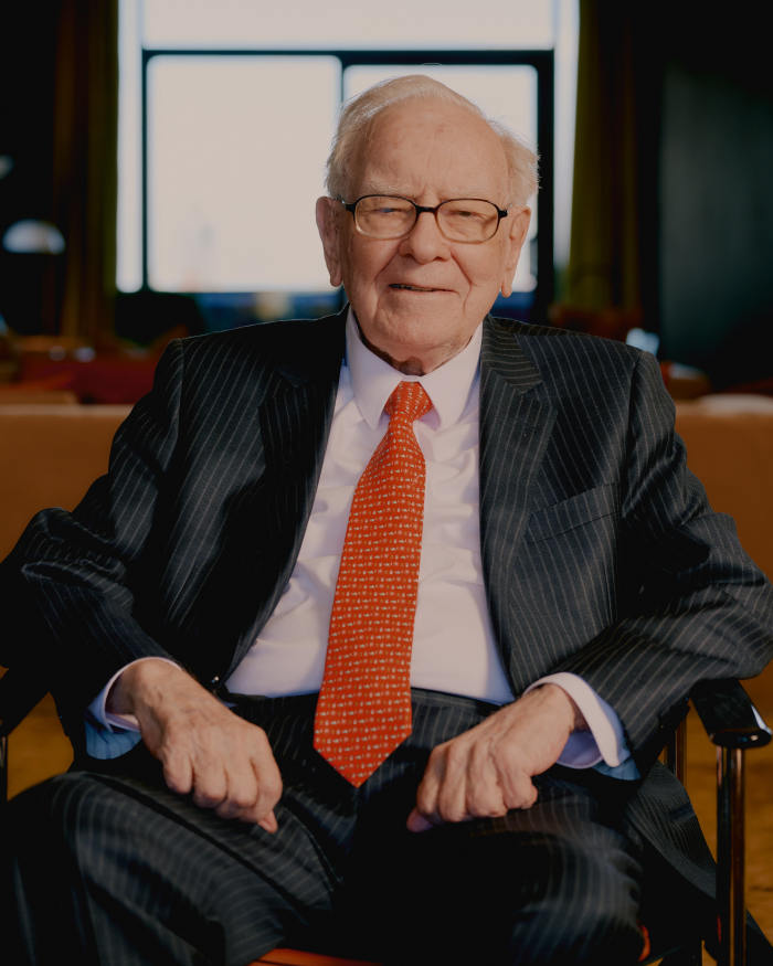 Warren Buffett is planning to step down as CEO of Berkshire Hathaway at year-end.