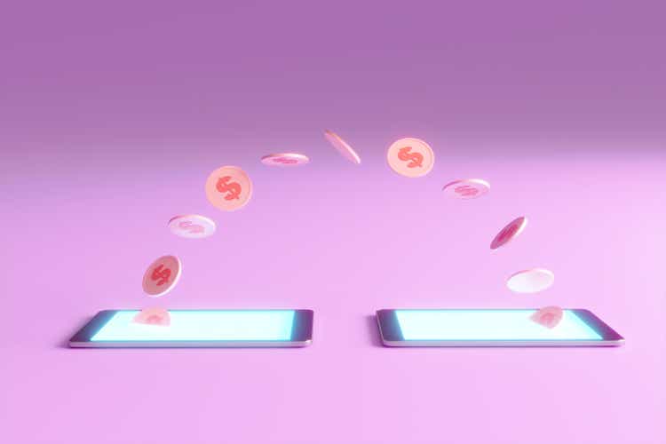 Money transfer between smart phones