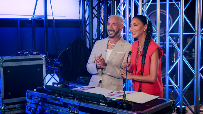AJ McLean and Nicole Scherzinger on Netflix&rsquo;s &lsquo;Building the Band.&rsquo;