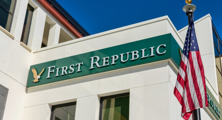 First Republic Bank Stock (NYSE:FRC): Bank Crisis Overblown; Easy Earnings  Beat - TipRanks.com