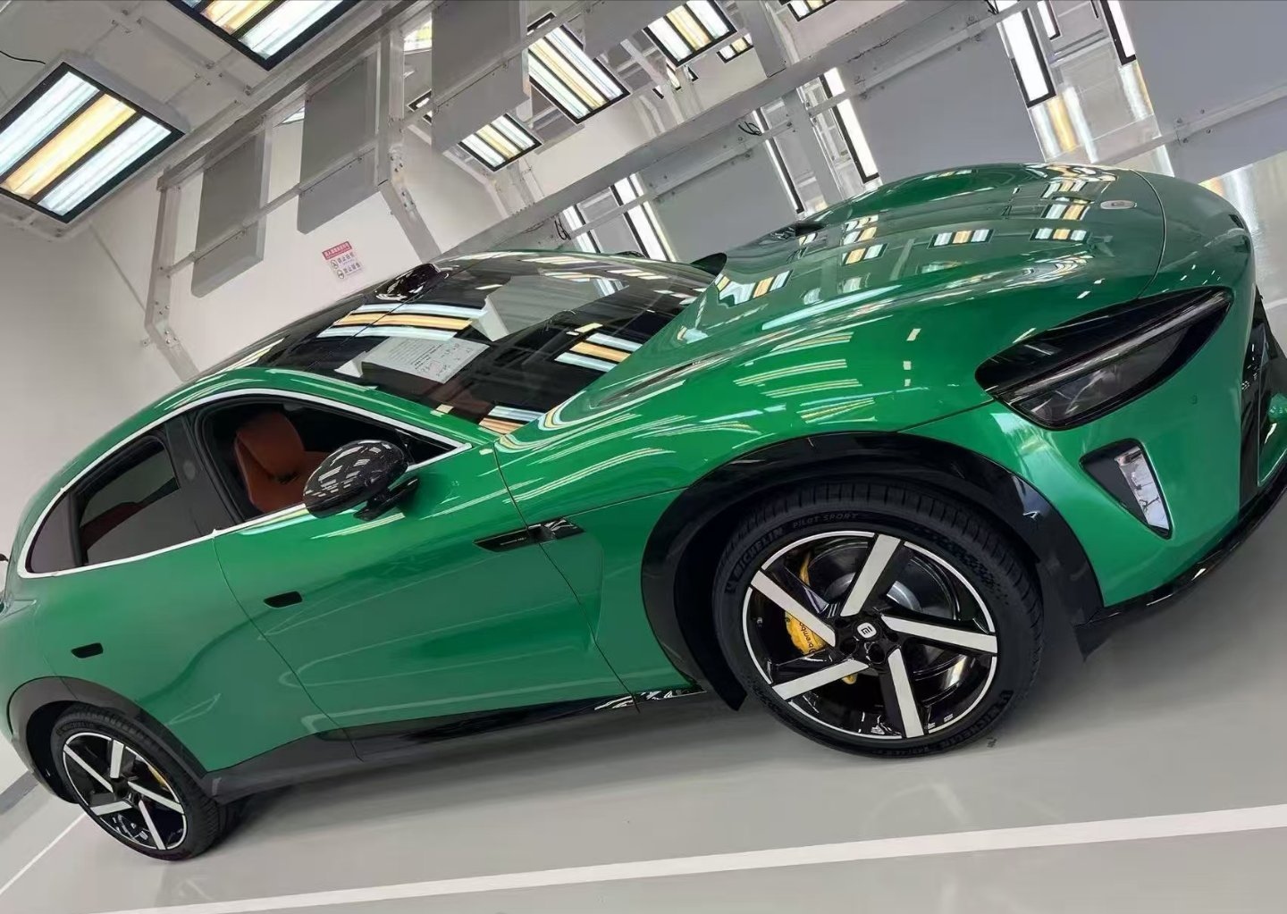 小米YU7今日發佈，外形亮眼引熱議