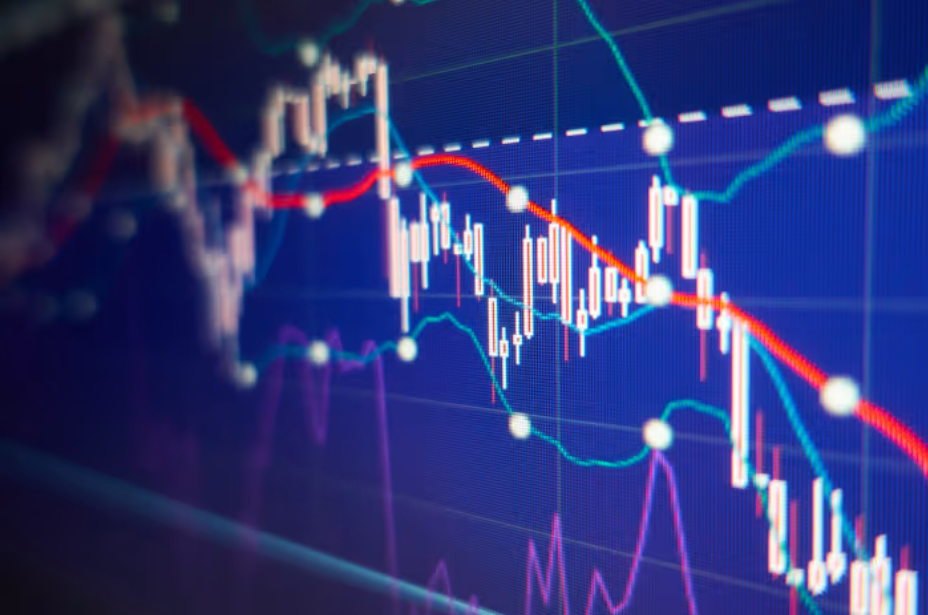 Yext shares tumbled Monday after the online-marketing platform trimmed its forecast.