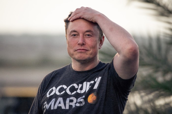 SpaceX Chief Engineer Elon Musk at a news conference.
