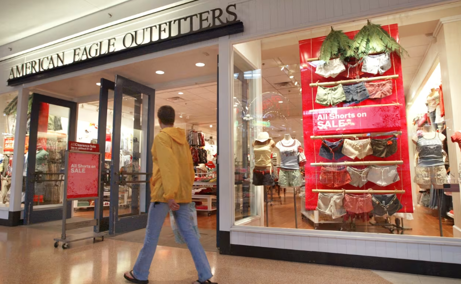 American Eagle Outfitters stock is under pressure after its Q2 sales and 2024 profit outlook missed analyst projections.