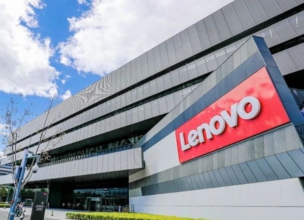 可能是包含下列内容的图片：上面的文字是“Lenovo”
